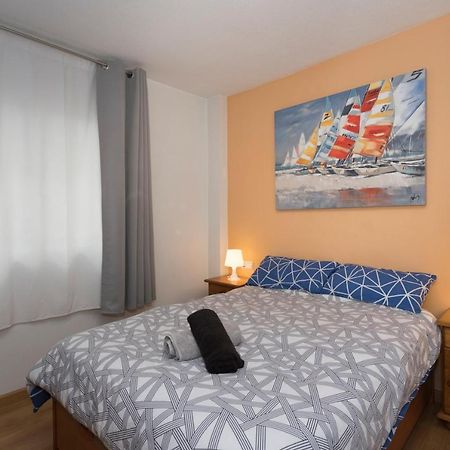 Central Market Guestrooms Alicante Exterior photo